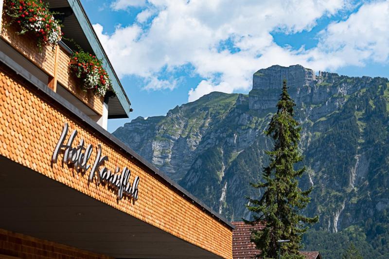 Hotel Kanisfluh Мелау Екстериор снимка