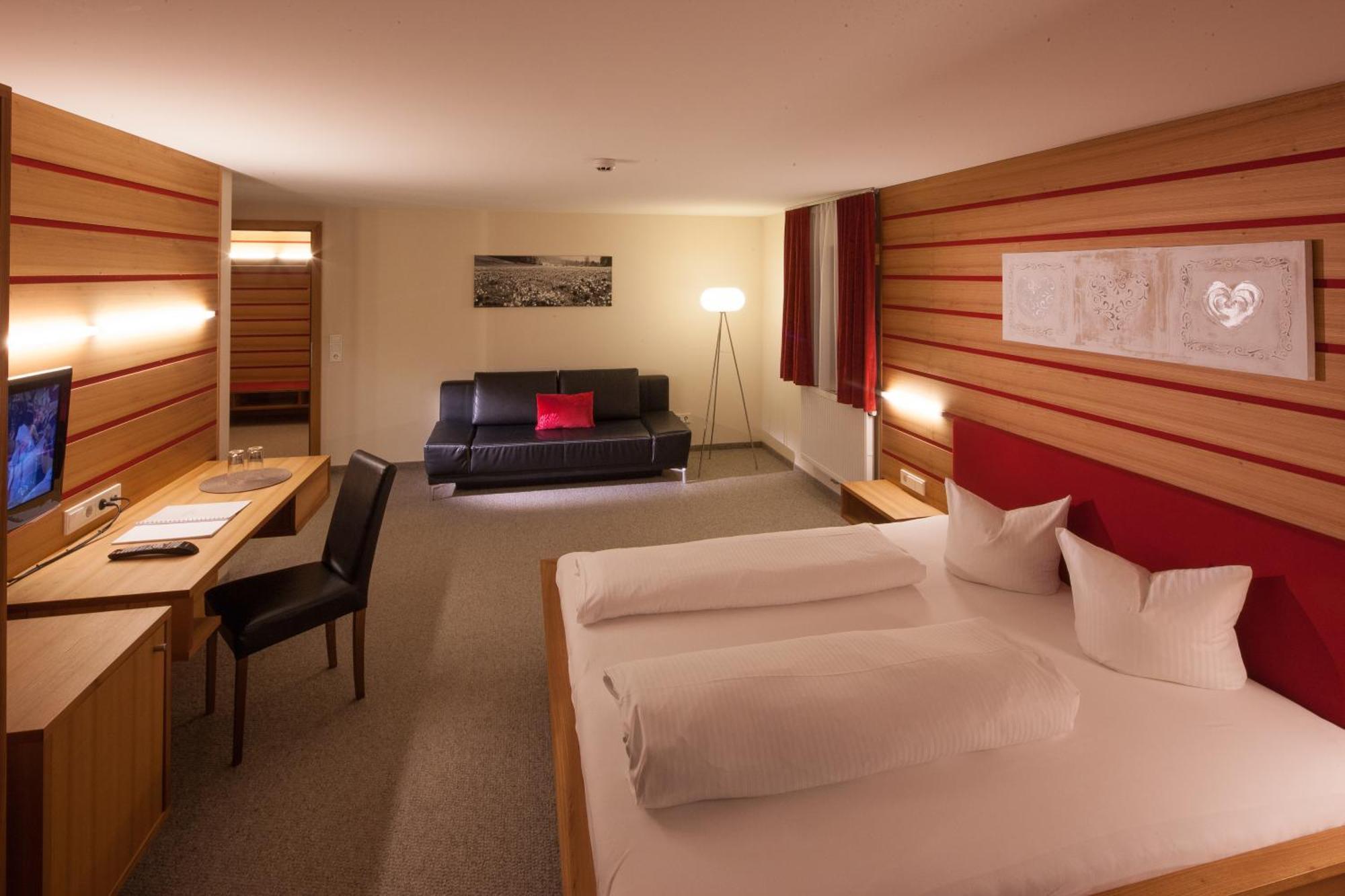 Hotel Kanisfluh Мелау Екстериор снимка