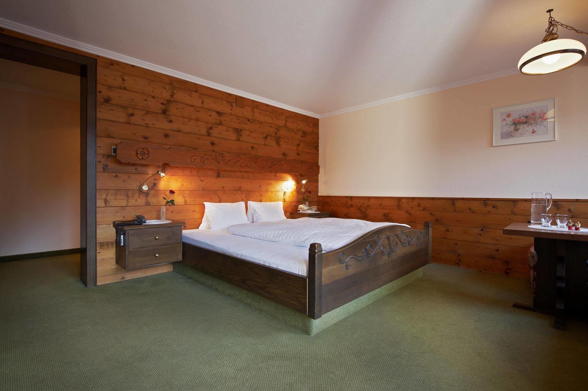 Hotel Kanisfluh Мелау Екстериор снимка