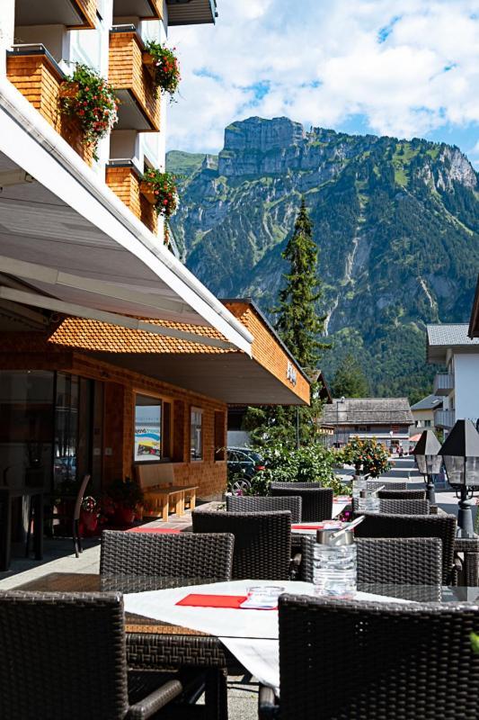 Hotel Kanisfluh Мелау Екстериор снимка
